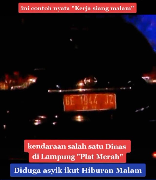 Mobil plat dinas terparkir disalah satu tempat hiburan malam. | Foto: Istimewa