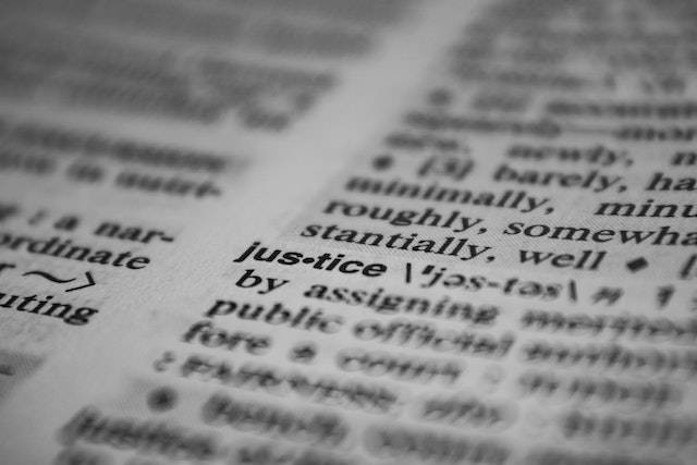 Sinonim mewujudkan. Sumber: pexels.com