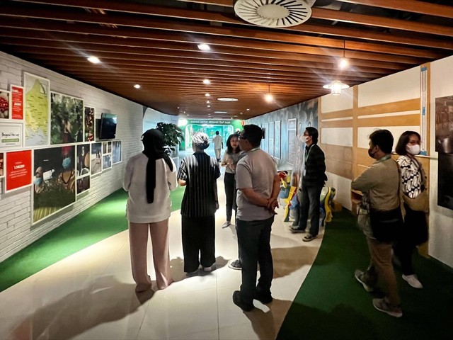 Kunjungan rekan-rekan media ke Nestle Gallery di Pabrik Nestle Indonesia Karawang, pada hari Senin (19/6/2023). Foto: Nestle