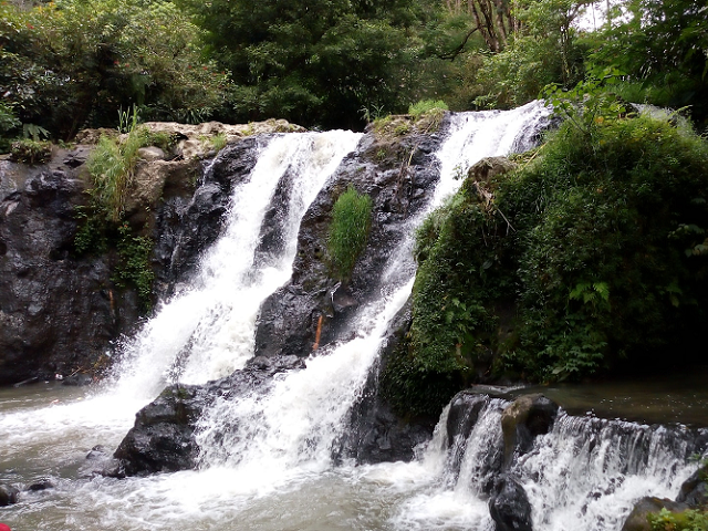 Wisata Balong Endah, Air Terjun Yang Jernih Dan Sejuk Di Bogor ...