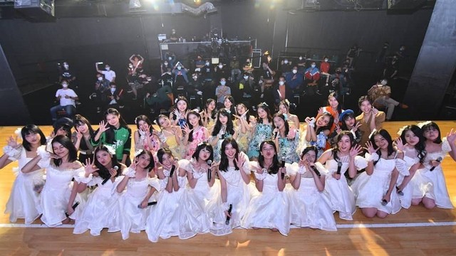 Personel JKT48. Foto: Instagram/@jkt48