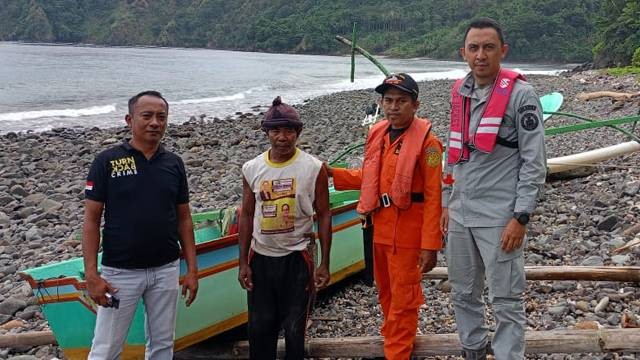 Helwik Bawoka, nelayan asal Likupang yang hanyut dan akhirnya terdampar di pulau Biaro setelah sebelumnya mesin kapal yang digunakannya melaut alami kerusakan.