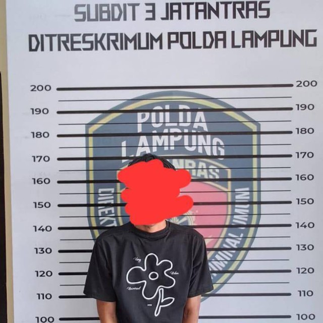 Pria di Lampung Ditangkap Setelah Curi Voucher Kuota Senilai Rp 8 Juta