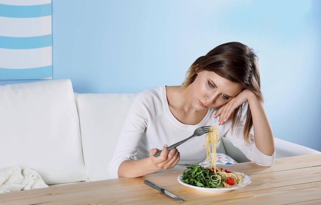 Ilustrasi Eating Disorder. Foto : Shutterstock