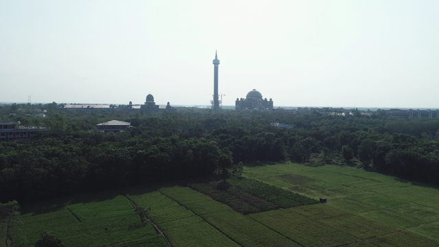 Al-Zaytun menempati lahan 2.000 hektare lebih. Foto: Subhan/kumparan