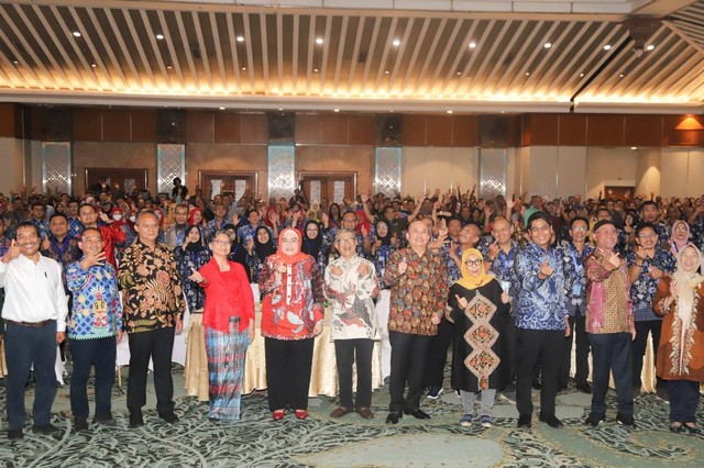 Kemnaker menggelar Musyawarah Nasional Asosiasi Mediator Hubungan Industrial (AMHI) pada 24-25 Juni 2023 di Jakarta. Foto: Kemnaker