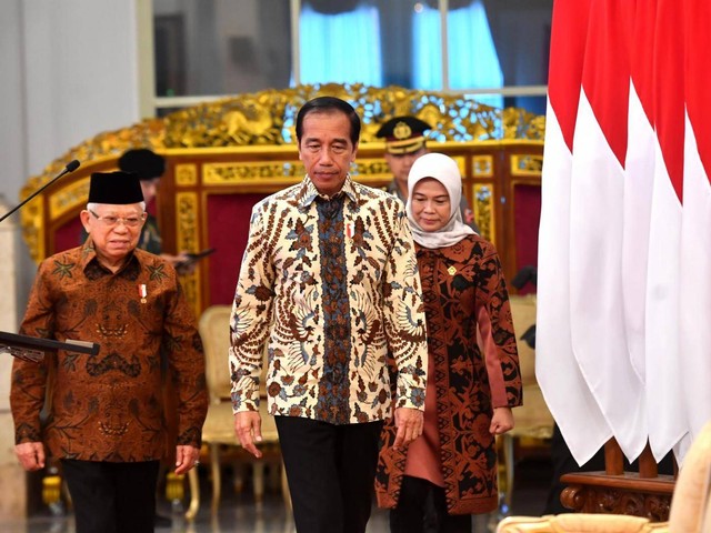Presiden Jokowi Menerima Laporan Hasil Pemeriksaan (LHP) atas LKPP Tahun 2022 dan Ikhtisar Hasil Pemeriksaan Semester (IHPS) II Tahun 2022, Istana Negara Jakarta, 26 Juni 2023. Foto: Rusman/Biro Pers Sekretariat Presiden
