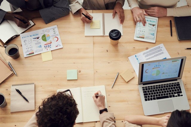 Ilustrasi Repositioning. Foto: pexels.com/fauxels