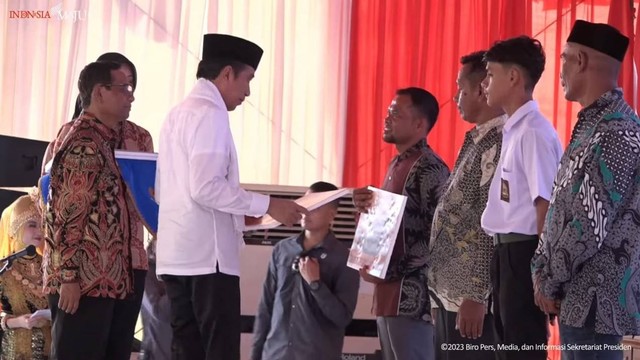 Akbar, Anak Korban Pelanggaran HAM Di Aceh, Cerita Bapaknya Ditembak Ke ...