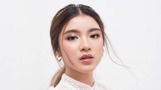 Tiara Andini rilis single baru Hadapi Berdua. Foto: Universal Music Indonesia