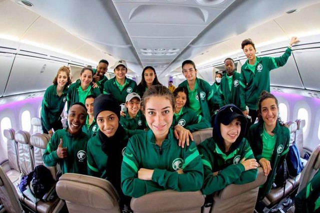 Timnas Sepakbola Wanita Arab Saudi. Foto: Instagram/@saudint