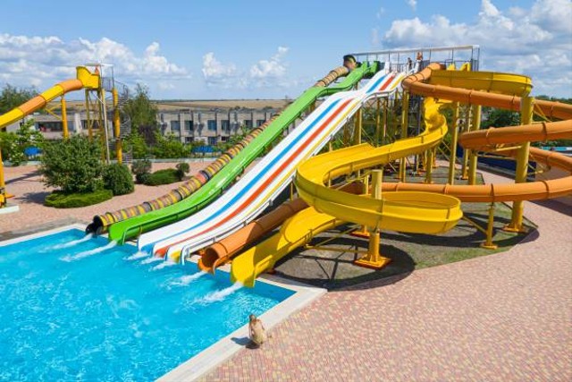Ilustrasi cara beli tiket masuk Hawai Waterpark Malang 2023. Sumber foto: Pixabay @Laudia