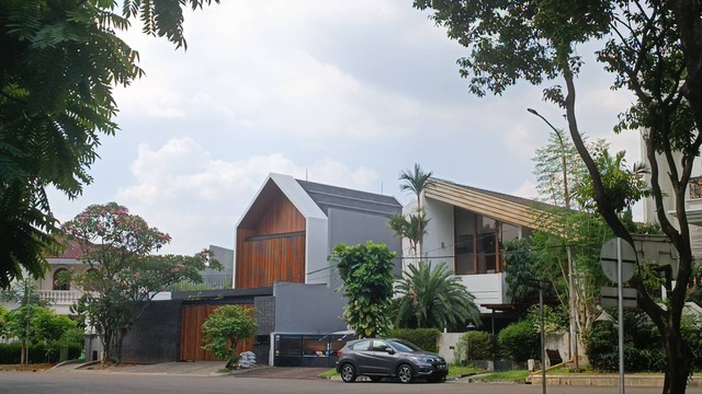 Potret rumah Yusrizki di Pondok Indah, Rabu (28/6). Foto: kumparan