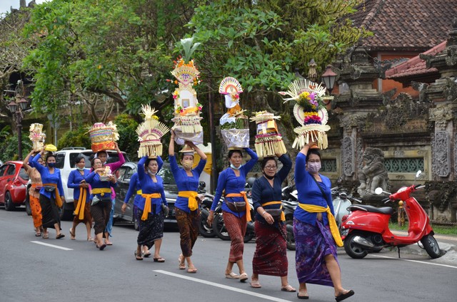 Ilustrasi: Nama Upacara Pemakaman di Bali. Sumber: Danang DKW/Pexels.com