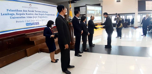 Pelantikan dan Serah Terima Jabatan UAJY, Jumat (30/6/2023). Foto: Len/Tugu Jogja