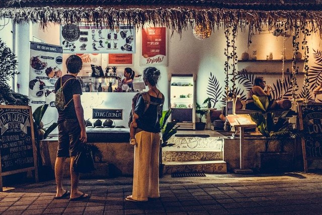 Taman Kuliner Ubud, Gambar hanyalah ilustrasi, Sumber: Unsplash/Bernard Hermant