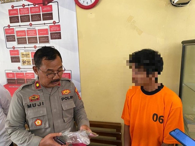 Kecanduan Judi Slot, Pria di Lampung Nekat Curi Uang Milik Tetangganya