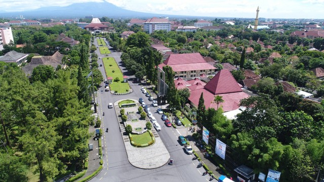 Ilustrasi Universitas Gadjah Mada (UGM). Foto: Shutterstock