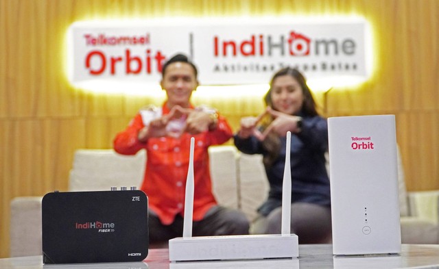 Ilustrasi IndiHome dan Telkomsel. Foto: Dok. Telkom