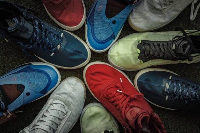 Ilustrasi Cara Cek Sepatu Adidas Ori, Foto: Unsplash/anutr tosirikul.