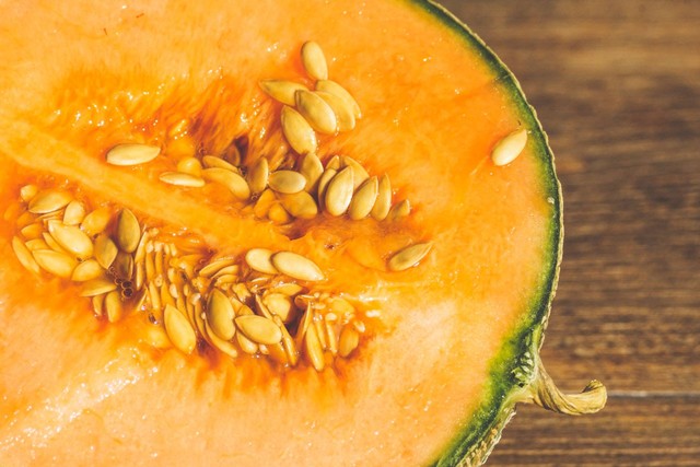 Gambar manfaat buah melon, foto: pexels.com