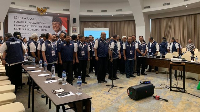 Deklarasi forum purnawirawan perwira tinggi TNI-Polri untuk Perubahan (FP3) di Yuan Hotel, Jakarta pada Kamis (6/7/2023). Foto: Luthfi Humam/kumparan