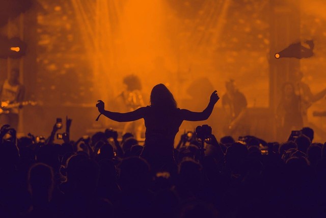 Ilustrasi jadwal konser wanita hebat 2023. Sumber: pixabay.com/mikewallimages