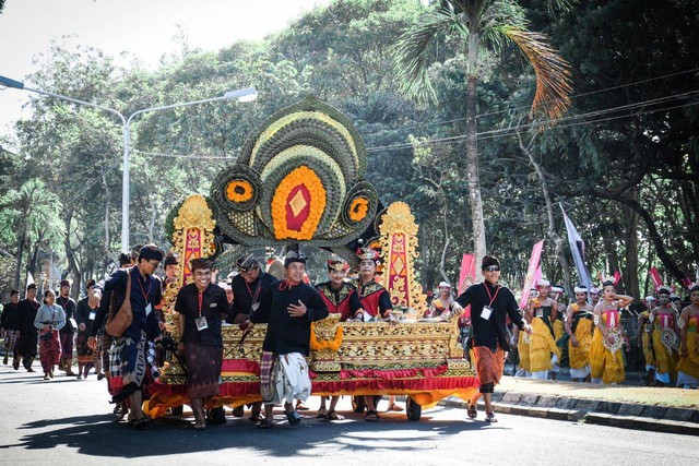 Ilustrasi manfaat keberagaman budaya. Foto: Pexels