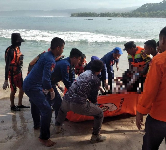 Mahasiswa KKN Itera berhasil ditemukan. | Foto: Dok Basarnas Lampung