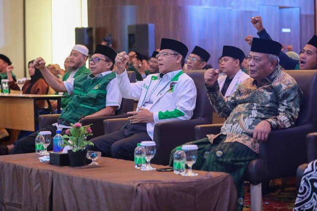 Plt Ketua Umum PPP Muhamad Mardiono saat menghadiri pengukuhan dan bimbingan teknis relawan pemenangan salah satu DPR RI Mayjen TNI (Purn) Neno Hamriono, di Hotel Hariston, Kecamatan Penjaringan, Jakarta Utara, Minggu (9/7/2023). Foto: Dok. Istimewa