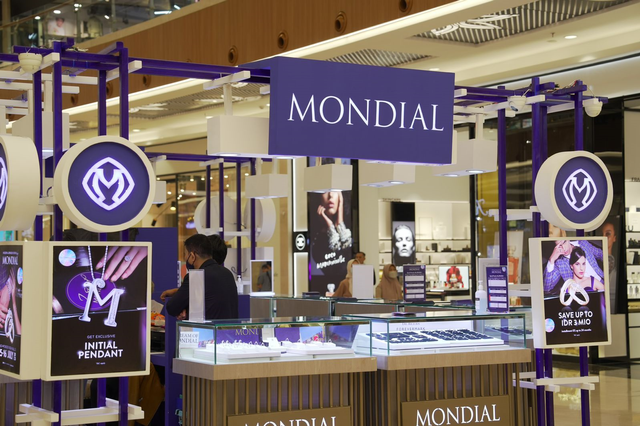 MONDIAL menghadirkan Dazzling Jewelry Festival di Pondok Indah Mall 3. Foto: MONDIAL
