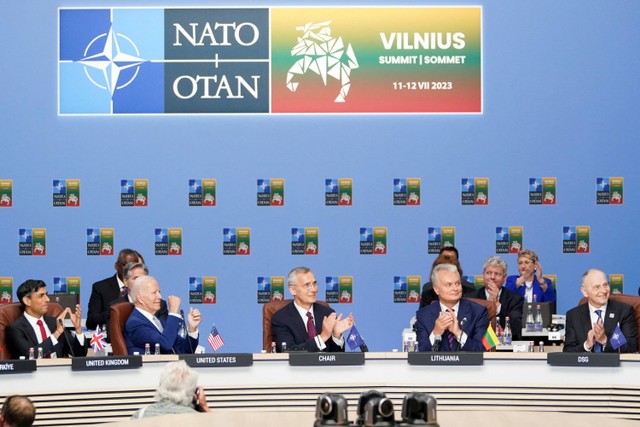 Para pemimpin NATO menghadiri KTT NATO di Vilnius, Lithuania.  Foto: Kevin Lamarque/REUTERS