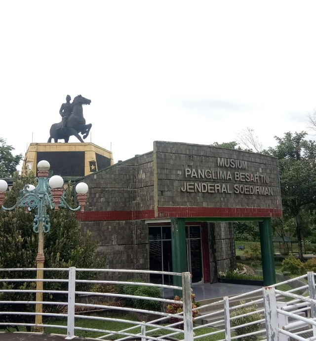 Liburan Sambil Mengenal Sejarah Di Museum Panglima Besar TNI Jenderal ...