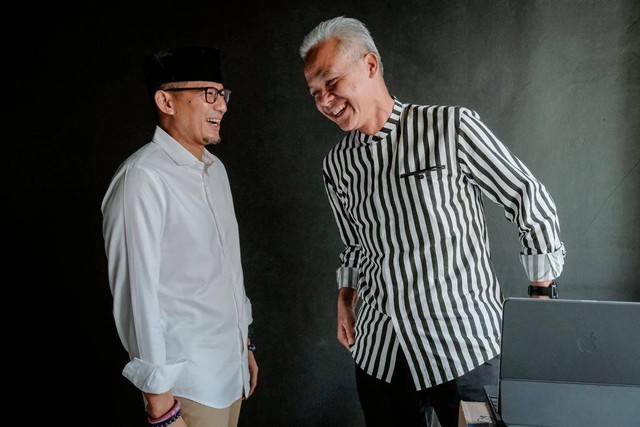 Sandiaga Uno dan Ganjar Pranowo bertemu di podcast Kaesang Pangarep. Foto: Dok. Istimewa