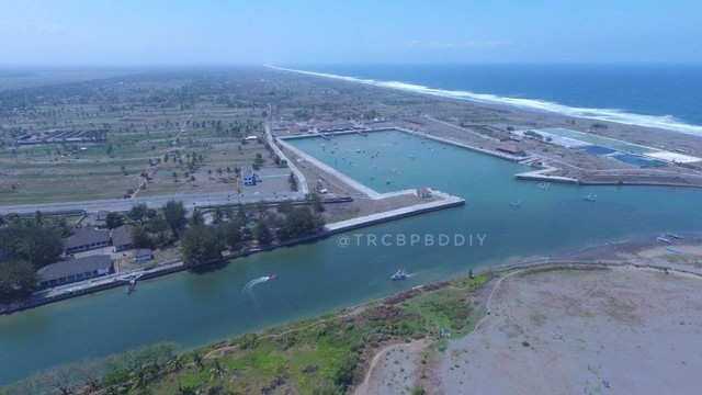 Foto udara Pelabuhan Perikanan Tanjung Adikarto, Kulon Progo. Foto: Dok. TRC BPBD DIY