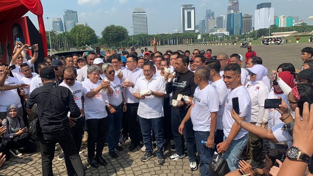 Ketum PKN Anas Urbaningrum di Monas, Jakarta, Sabtu (15/7/2023). Foto: Paulina Herasmaranindar/kumparan