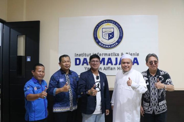 Andika Kangen Band Resmi Jadi Mahasiswa IIB Darmajaya, Bandar Lampung