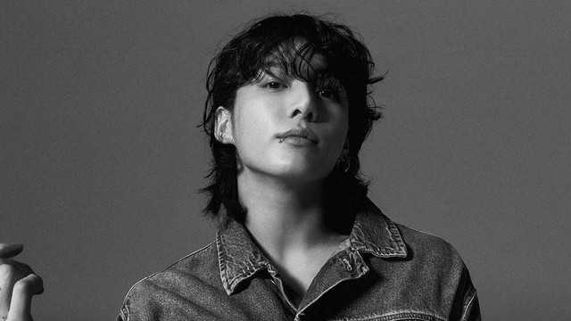 Jungkook BTS jadi global ambassador untuk Calvin Klein. Foto: Instagram/@calvinklein