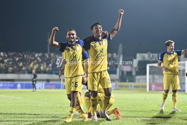 Barito Putera dalam sebuah laga Liga 1 2023/24. Foto: Liga Indonesia Baru