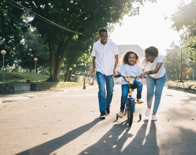 Ilustrasi kata-kata untuk anak pertama, sumber foto: pexels.com/Agung Pandit Wiguna