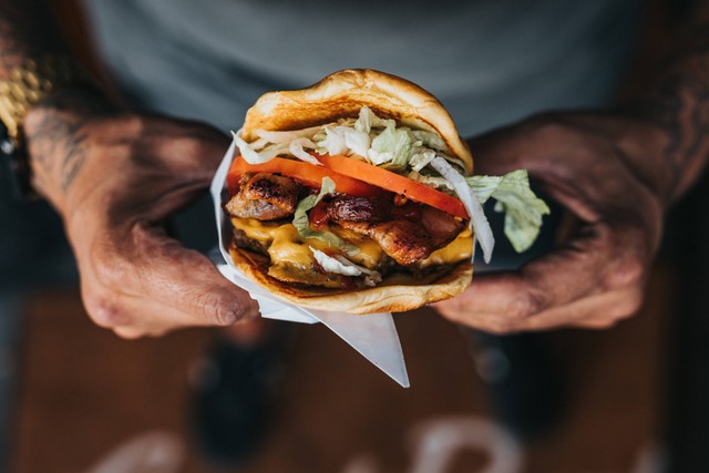 Cara Memesan Shopee Food. Unsplash/Nathan Dumlao
