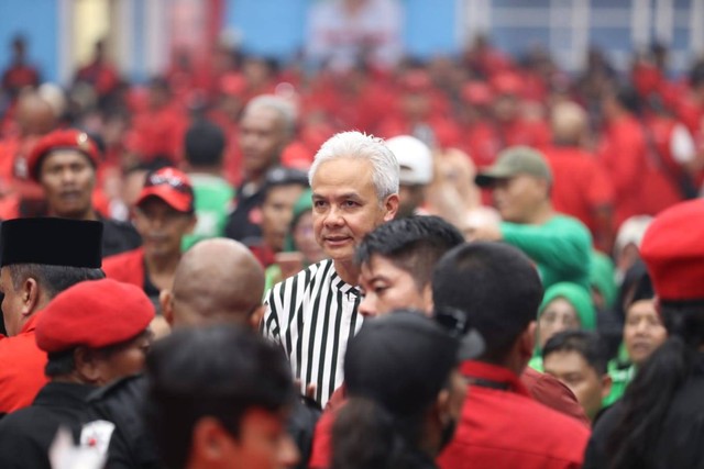 Bacapres PDIP Ganjar Pranowo di acara Konsolidasi Partai Pendukung di GOR Laga Tangkas, Cibinong, Kabupaten Bogor, Jawa Barat, Sabtu (22/7/2023). Foto: Dok. PDIP