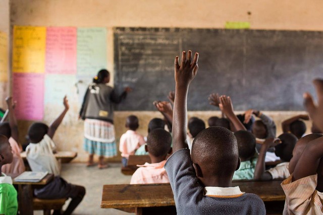 Ilustrasi Suasana Proses Pembelajaran di Afrika. Sumber : Shutterstock