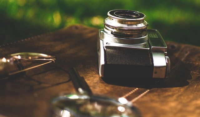 Ilustrasi jenis lensa kamera. Sumber: Pixabay/fotografierende