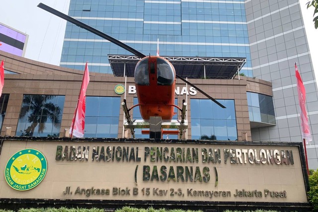 Suasana kantor Basarnas, sehari setelah OTT KPK yang menjerat salah satu pejabat Basarnas, Rabu (26/7/2023). Foto: Luthfi Humam/kumparan