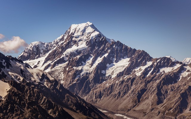 Ilustrasi Gunung Tertinggi di Kanada. Sumber: Unsplash