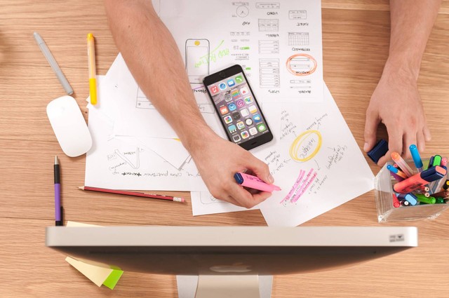 Ilustrasi Contoh Soal Logika Matematika dan Jawabannya Kelas 11, Sumber: Unsplash/Firmbee.com
