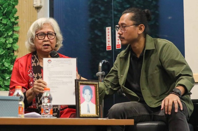 Perhimpunan Bantuan Hukum dan Hak Asasi Manusia Indonesia (PBHI) Nasional menggelar diskusi publik soal pelanggaran HAM di Sadjoe Cafe, Tebet, Jakarta Selatan pada Rabu (26/7/2023).  Foto: Dok. Istimewa