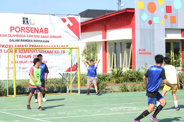 Meriahkan HUT Kemerdekaan RI dan Hari Lahir Kemenkumham ke-78, LPKA Martapura Gelar Pertandingan Futsal Anak Binaan