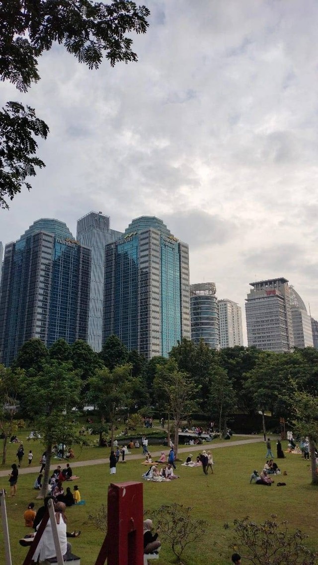 Dokumen Pribadi Suasana Lingkungan Hutan Kota GBK